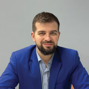 Никита Хохлов